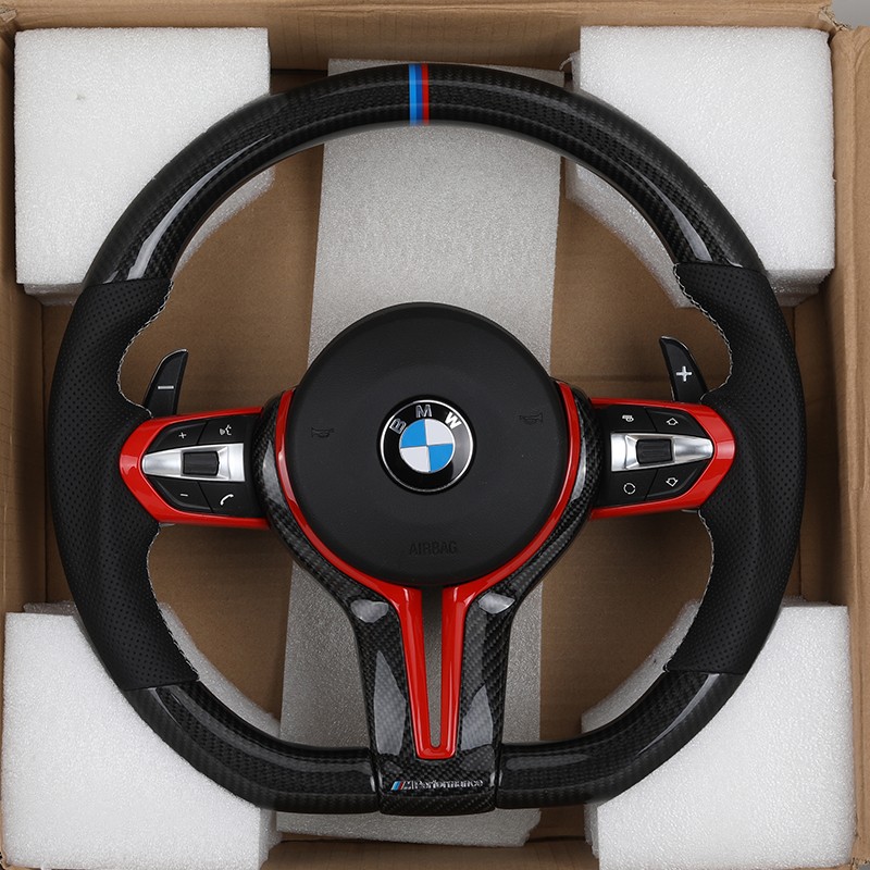 Volant en carbone pour BMW F10 F20 F30 F32 F80 F90 E70 E87 E90 E92